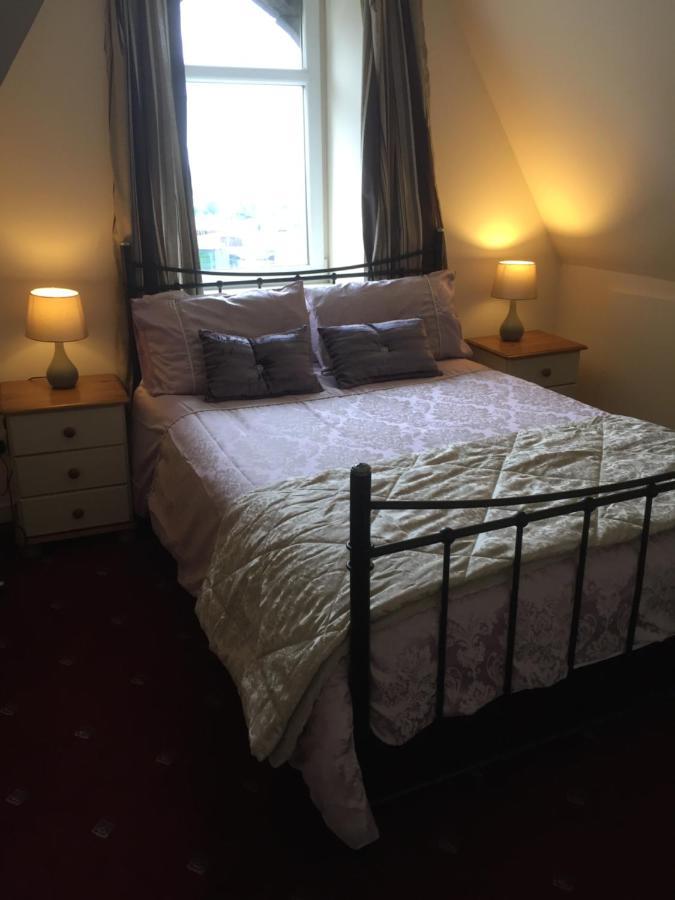 Budget Rooms Инвернес Екстериор снимка