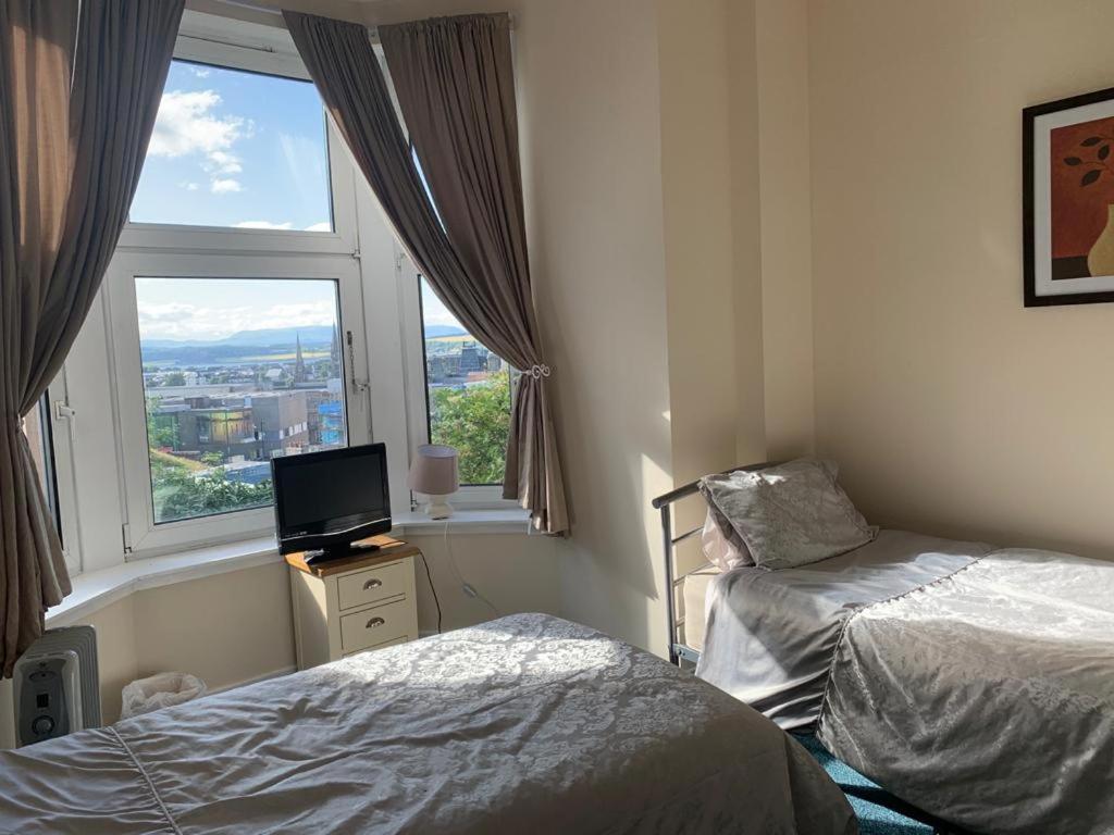Budget Rooms Инвернес Екстериор снимка