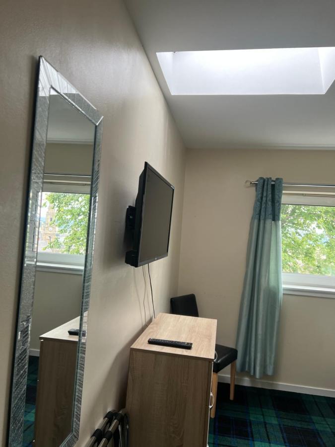 Budget Rooms Инвернес Екстериор снимка
