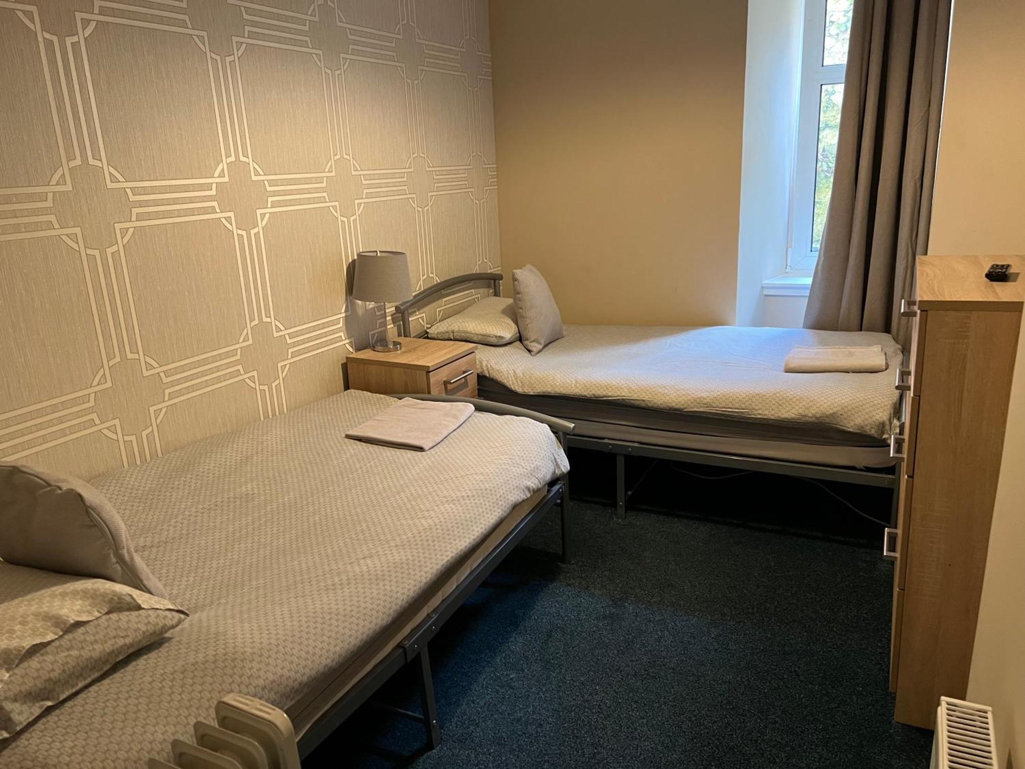 Budget Rooms Инвернес Екстериор снимка
